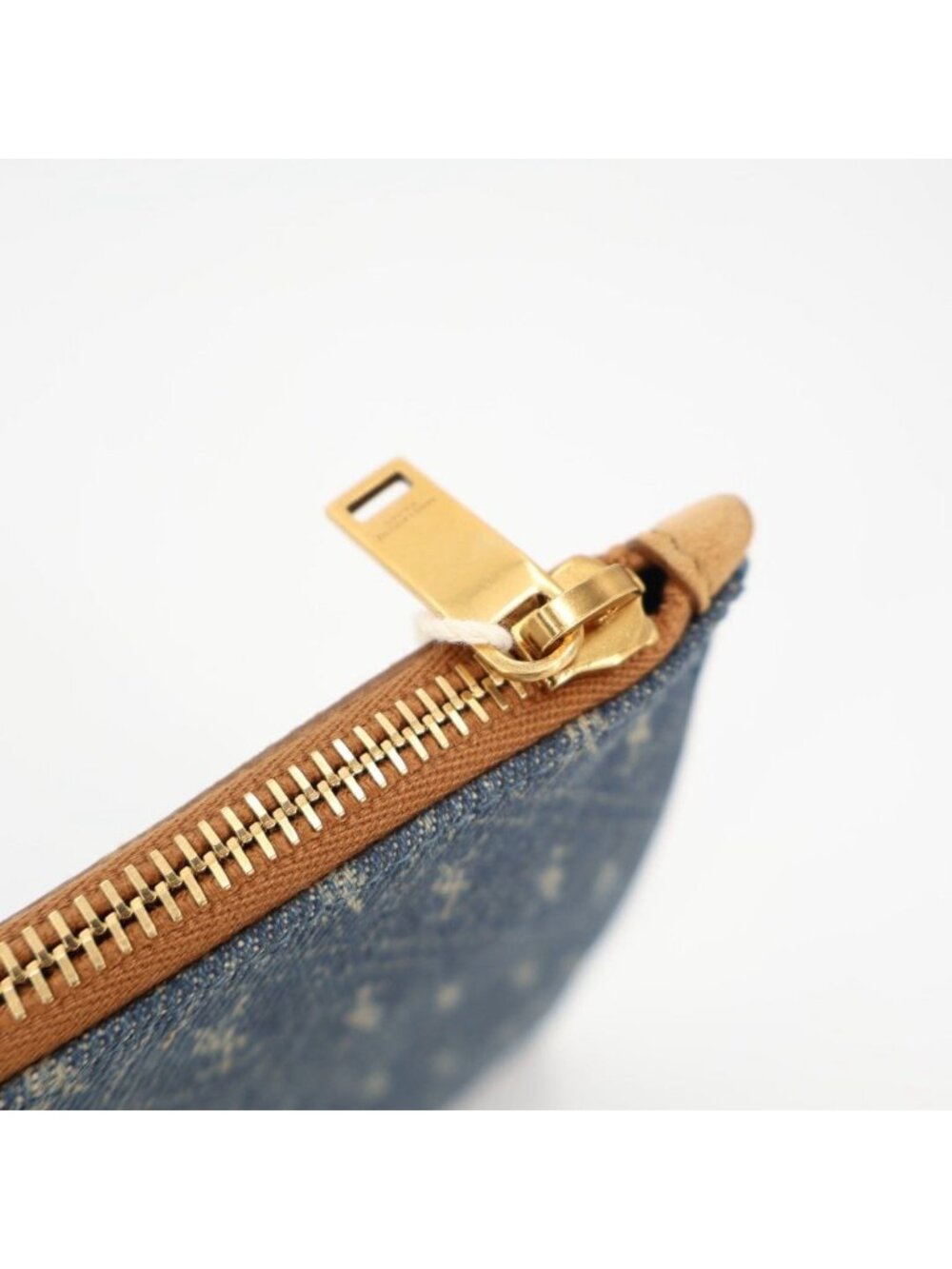 Saint Laurent Clutch Blue - Picture 10 of 12